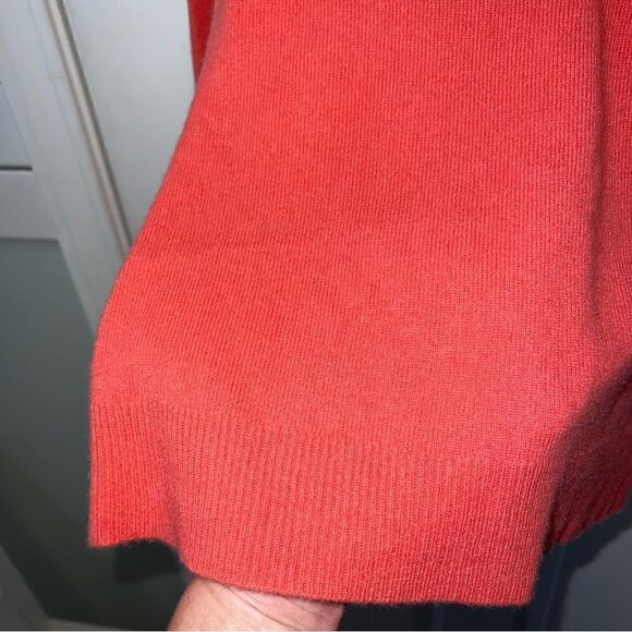 Alex Marie 100% Cashmere, V-neck, melon colored long sleeve SZ S sweater - Picture 3 of 10